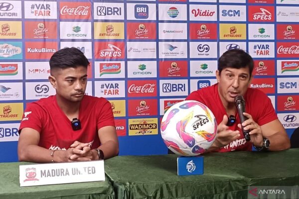 Angel Alfredo Vera Telah Mengantongi Susunan Pemain Madura United