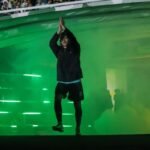 Berikut beberapa alternatif judul untuk acara "Team Launching Game" Persebaya yang memperkenalkan pemain:

1. "Peluncuran Tim Persebaya: Kenalan dengan Bintang-bintang Baru!"
2. "Persebaya Unveils: Kenali Pemain Tim di Acara Peluncuran!"
3. "Acara Perkenalan Pemain Persebaya: Sambut Tim Baru di 'Team Launching Game'"
4. "Persebaya Perkenalkan Pemain: Momen Spesial di 'Team Launching Game'"
5. "Team Launching Persebaya: Kenal Lebih Dekat dengan Para Pahlawan Hijau"
6. "Persebaya: Menghadirkan Pemain Baru dalam Acara 'Team Launching Game'"
7. "Momen Spesial: Peluncuran Tim dan Perkenalan Pemain Persebaya!"
8. "Ayo Kenali! Persebaya Gelar 'Team Launching Game' untuk Perkenalan Pemain"

Semoga alternatif judul-judul tersebut bermanfaat!